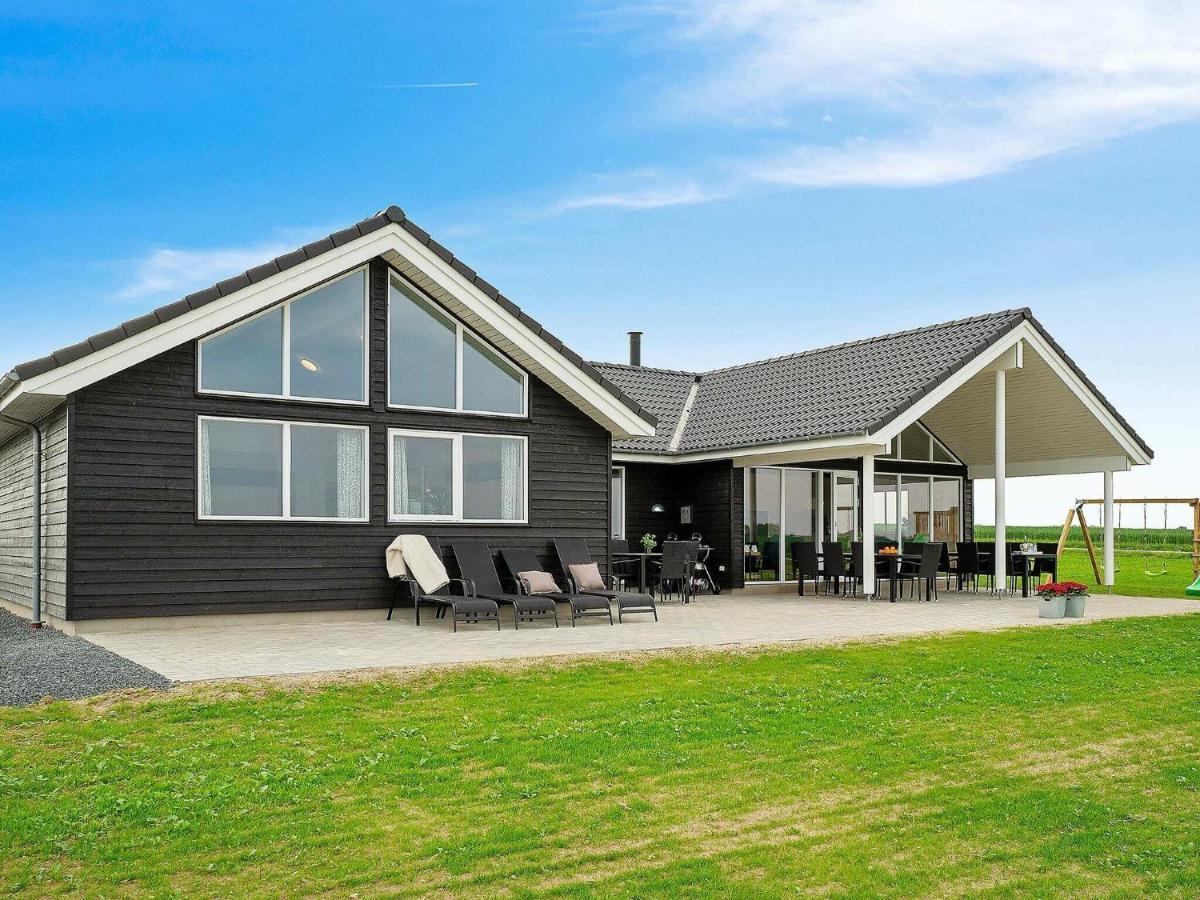 18 Person Holiday Home In Bogense Zewnętrze zdjęcie