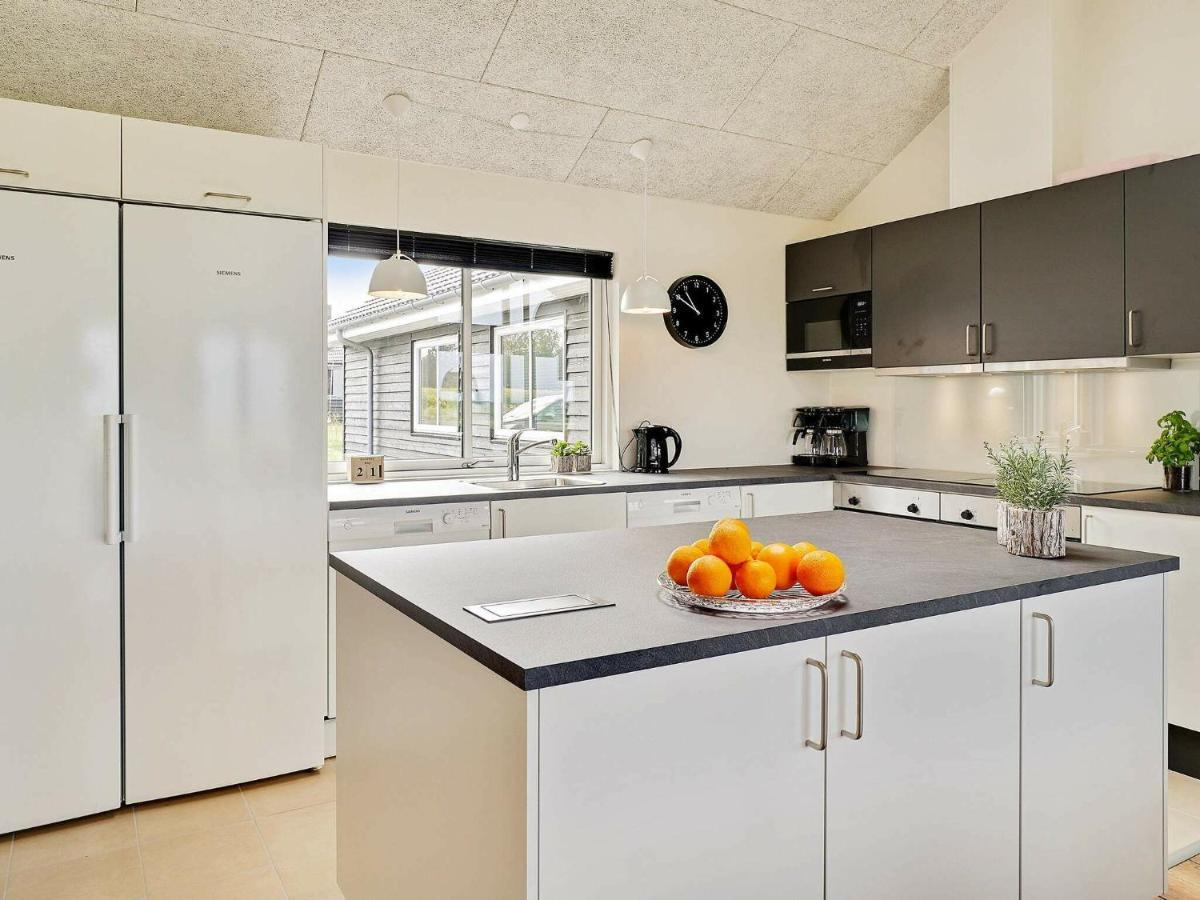 18 Person Holiday Home In Bogense Zewnętrze zdjęcie