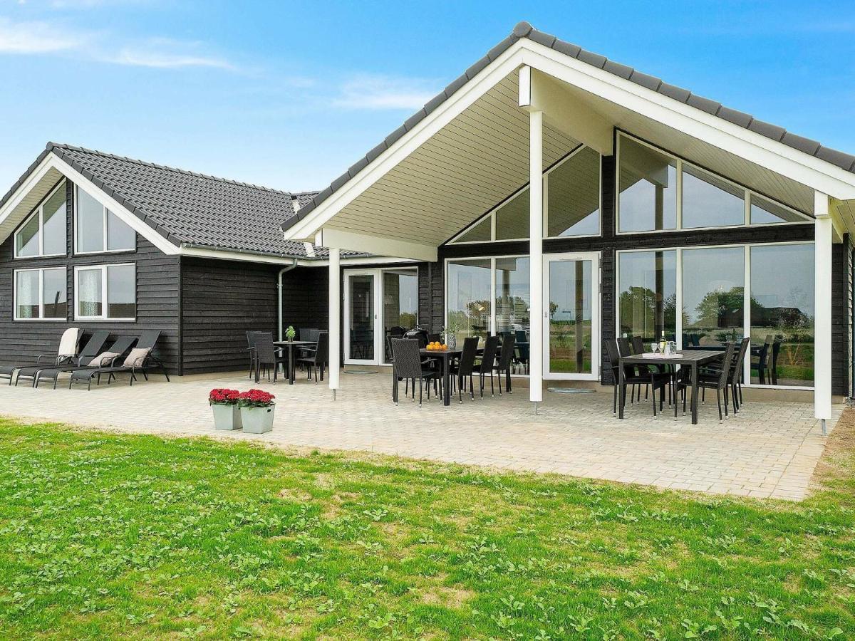 18 Person Holiday Home In Bogense Zewnętrze zdjęcie